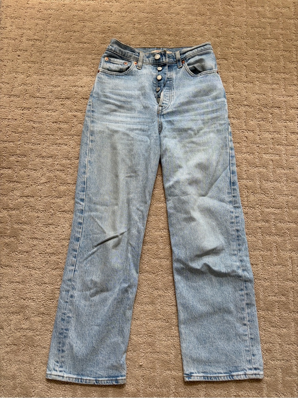 Levi's Women's Light Blue Straight Leg Jeans